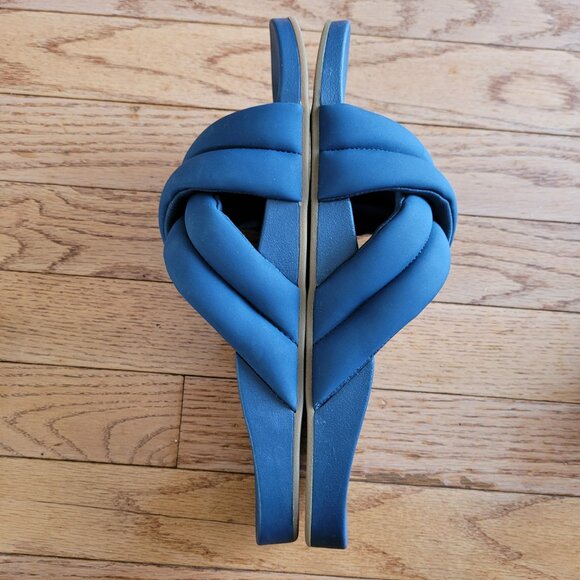 OluKai Hila Slide Sandals Puffy Slides Moonlit Ocean 9 - Picture 5 of 9